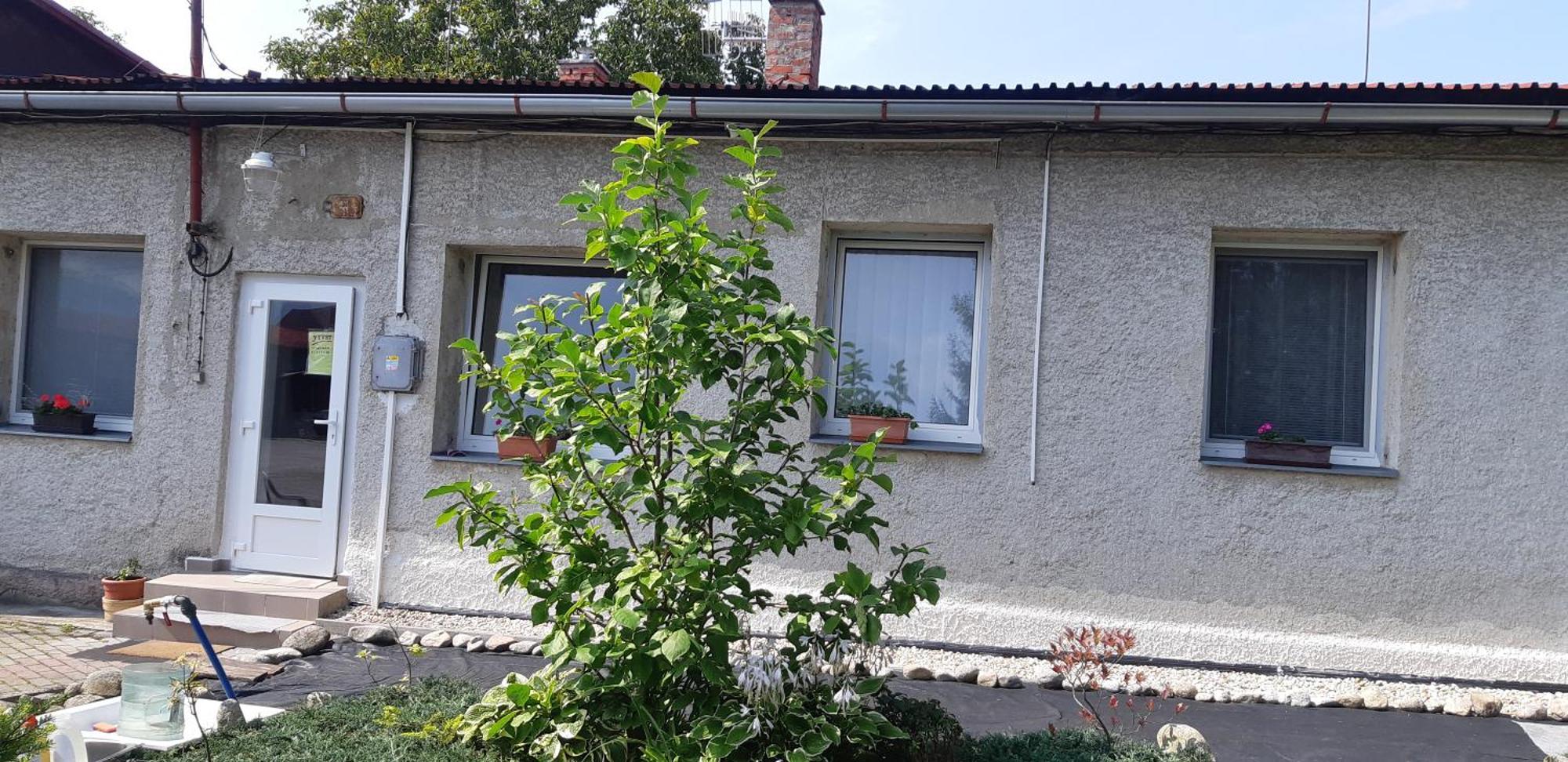 Apartman YVET Sucany Bagian luar foto