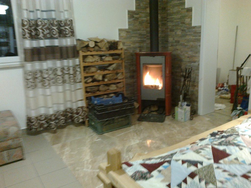 Apartman YVET Sucany Bagian luar foto