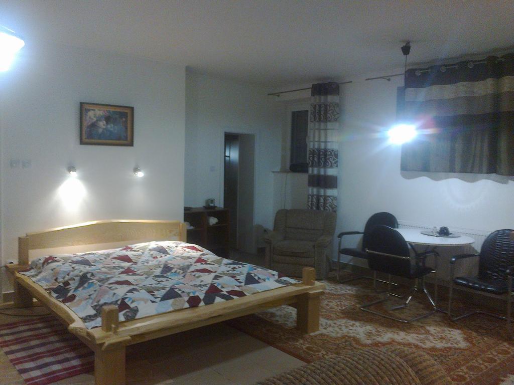 Apartman YVET Sucany Bagian luar foto
