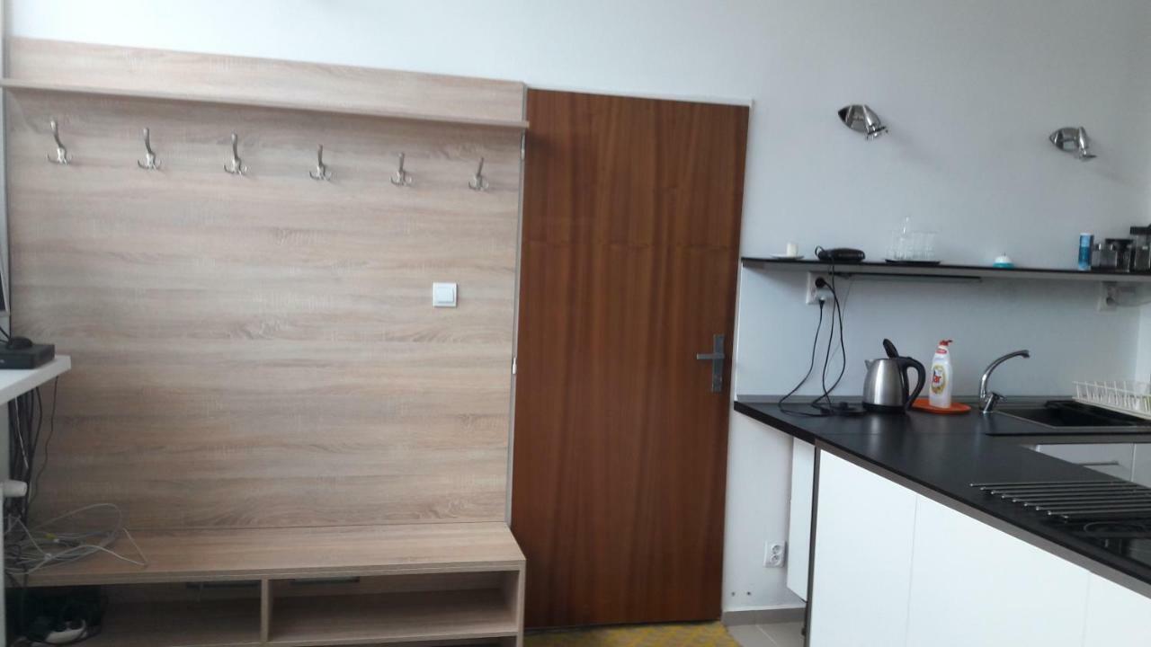 Apartman YVET Sucany Bagian luar foto